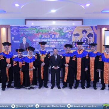 UMA Melaksanakan Sidang Terbuka Doktor